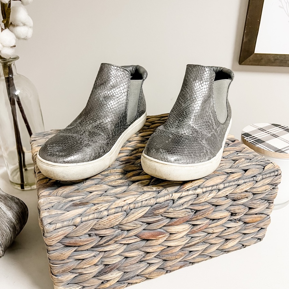 Coconuts By Matisse Harlan Silver Snake Skin Prin… - image 3